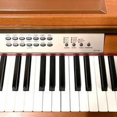 【SOLD OUT】美品！ ヤマハ 88鍵 電子ピアノ クラビノーバ CLP-120  椅子／取説付きの画像