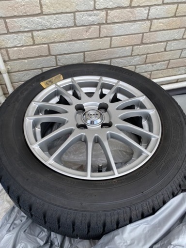 商談中　スタッドレス　ホイール付　175/65/R14