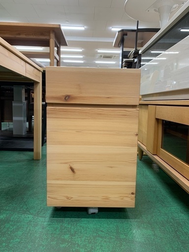 家具ならトレファク吉川店！！ 無印良品 デスクキャビネット 2段 パイン材
