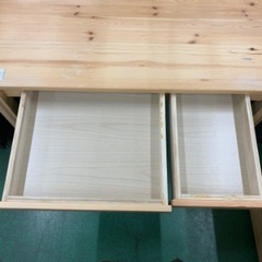 家具ならトレファク吉川店！！ 無印良品 デスク 引き出し付き パイン材