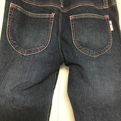 【140㎝女子】長袖　ハイネック　白　ジーンズ　古着の画像