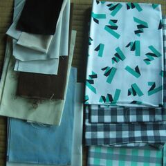 ☆布切れ　ハギレ　古布　無地・昭和レトロ柄　多数　の画像