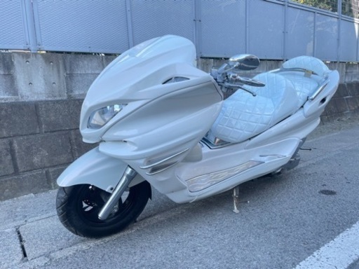 ホワイトカラー‼︎ 【YAMAHA マジェスティ】フルカスタム‼︎ スピーカー4発‼︎