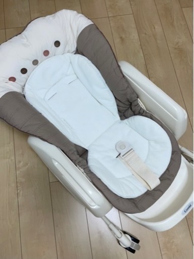 コンビ ネムリラ AUTO SWING エッグショック BE ココアブラウン