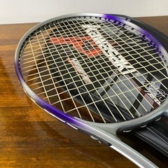 硬式用テニスラケット（ケース付き）