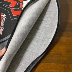 硬式用テニスラケット（ケース付き）の画像