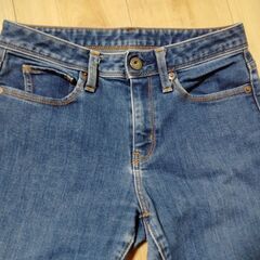 GUデニムパンツ