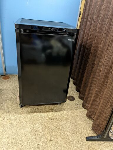 2021年製 IRIS OHYAMA アイリスオーヤマ ノンフロン冷凍庫 85L IUSD-9B-B ①