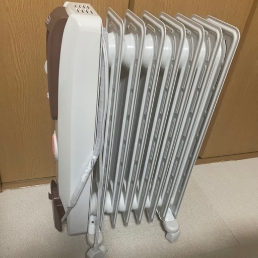 デロンギ　オイルヒーター