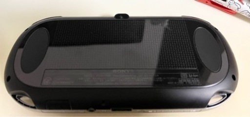 PS VITA PCH-1100 3G/wi-if 32GBメモリ付　ソフトおまけ有