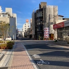 岡山駅まで徒歩5分　　平面月極駐車場　高さ制限ありません - 岡山市