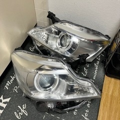 スペーシアカスタム ヘッドライト 左右 美品 
