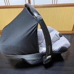 美品チャイルドシートの画像