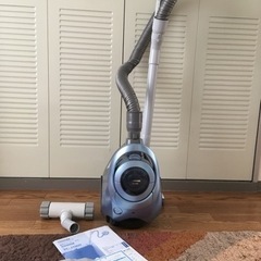 TOSHIBA VC-J1000 サイクロン式クリーナー　トルネ...
