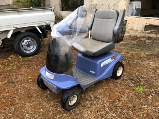 今月最終出品！アテックス　シニアカー