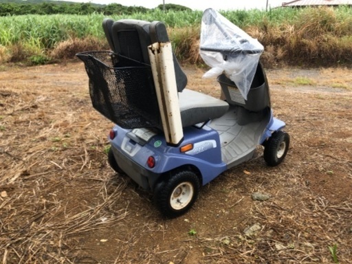 今月最終出品！アテックス　シニアカー