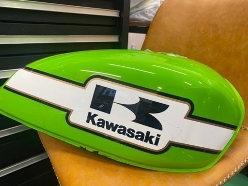 Kawasaki 250tr 純正タンク　グリーン　希少