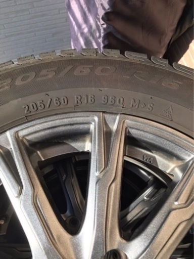 受け渡し者決定致しました。PIRELLIスタットレスタイヤ4本セット