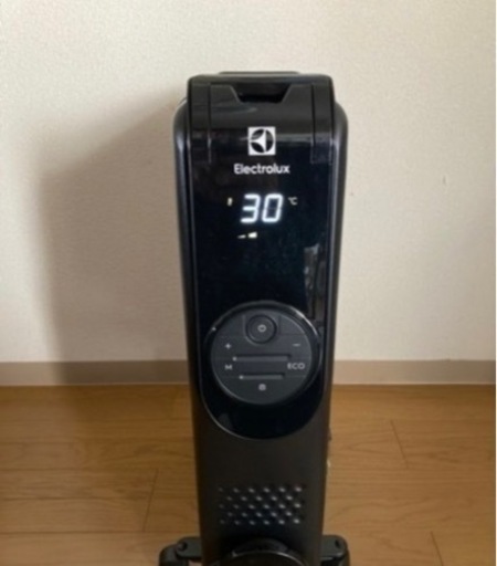 2020年製/エレクトロラックス/オイルヒーター/ブラック