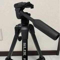 SLIKカメラ脚立　三脚の画像