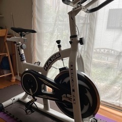 HIGER社スピンバイクの画像