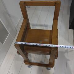 子供用のイス