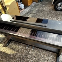 【取引完了】ヤマハ　YAMAHA  クラビノーバ　電子ピアノ　CLP-550 お手軽に演奏を始めたい方に　T-GARAGEの画像