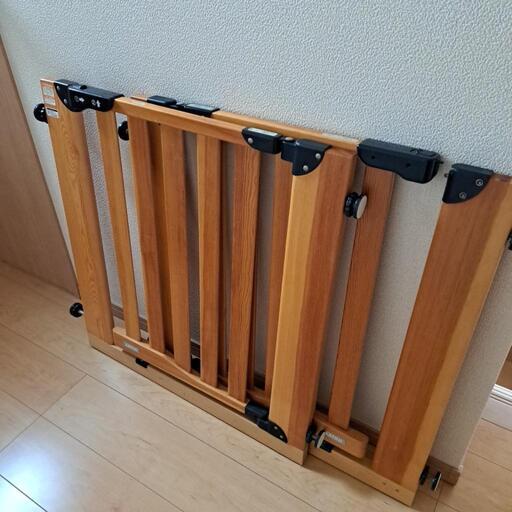 ベビーゲート