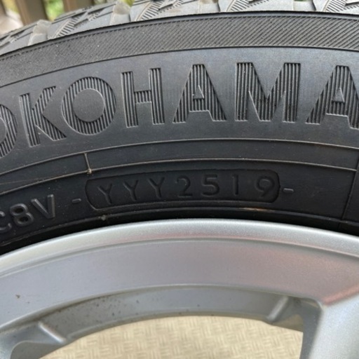 155/65R14 スタッドレスタイヤ
