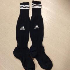 adidasソックス　黒の画像