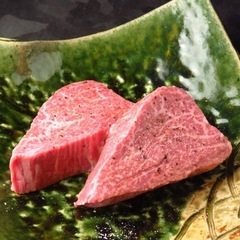 まかない付き！栄駅徒歩3分　焼肉屋　ホールスタッフ募集！！の画像