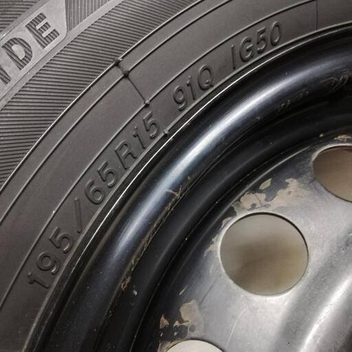 ＜スタッドレス・ホイール 4本＞ 195/65R15 ヨコハマタイヤ 2019年製 60～65%   15X5.5J トヨタ 5H -100 プリウス ウィッシュ