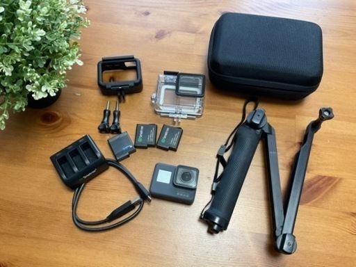 【お得】Gopro HERO6 BLACK （アクセサリーセット）