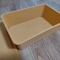 A4サイズが入る黄色プラケース
