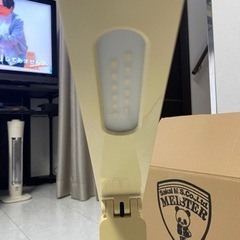卓上、高輝度ライト　日焼けしていい感じです笑の画像