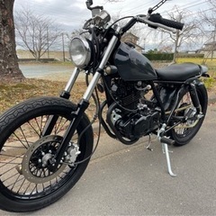 美車グラストラッカービッグボーイスカチューンボバーカスタムsr400twボルティの画像
