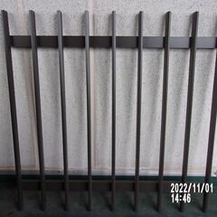 LIXIL製品　アルミ面格子　縦格子