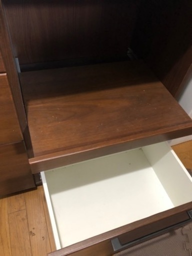 【引っ越しが近いので早く取りに来ていただけば助かります】キッチン収納棚（キッチンボード）