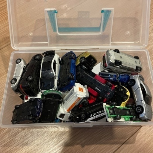 トミカ　車