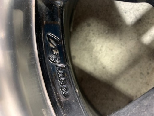 200系ハイエースに履いてました。