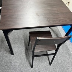 モダンデコ　ダイニングテーブル