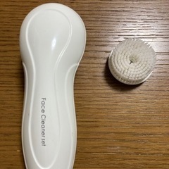 ニトリ フェイスクリーナー2点セット