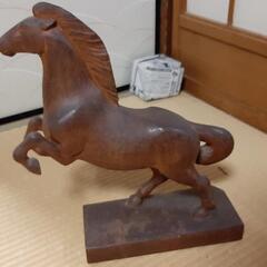 馬　木製　オブジェの画像