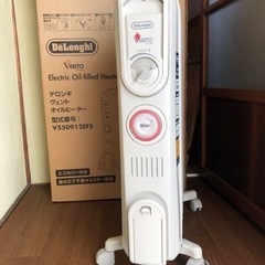 デロンギ ヴェント VENTO オイルヒーター V550912EFS 楽天市場】デロンギ オイルヒーター ヴェントの通販