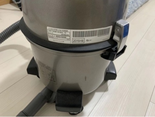 CV-G95k業務用クリーナー　掃除機