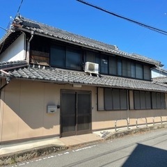 ☆岩出市☆  賃貸戸建　広い駐車場付き