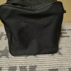 スノーボードブーツバッグの画像