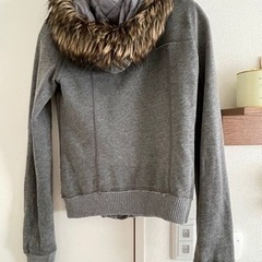 【譲渡先決定】アバクロ　ファー＆フード付ジャケット　アメリカ購入の画像