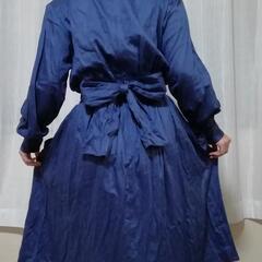 ワンピース　紺色の画像