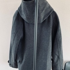 フード付きコートの画像